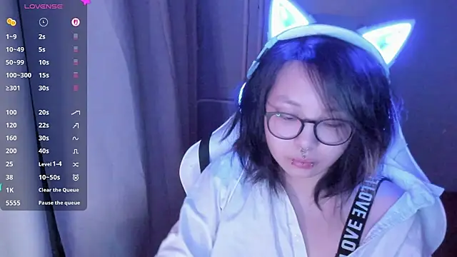 maydaykimmy online show from April 3, 8:40 pm