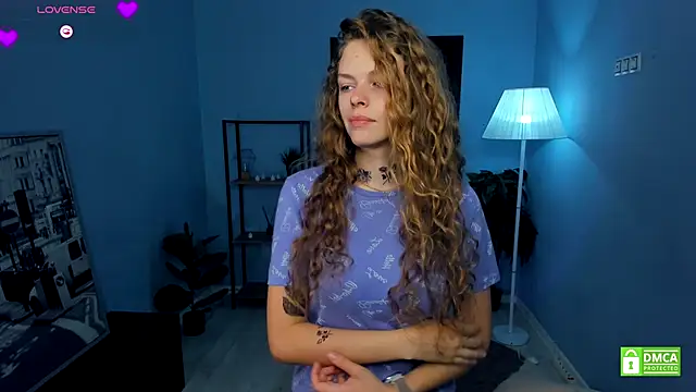 RayaNenlia online show from November 9, 5:03 am