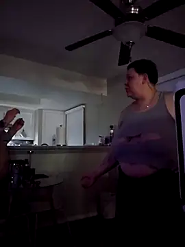 honeeyyy pot online show from February 25, 7:07 am