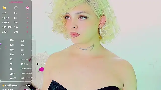 Emmaa Saenz  online show from February 25, 1:04 am