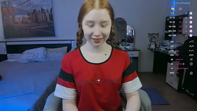 CallMeEffy1 online show from May 13, 5:19 pm