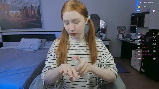 CallMeEffy1 online show from May 12, 4:46 pm