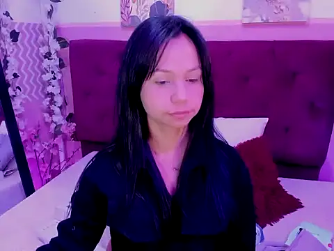 candysmitxxx online show from March 27, 9:48 pm