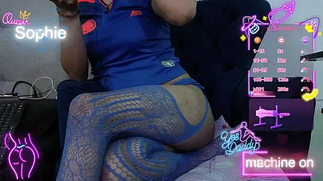 Sophiehuntress online show from February 14, 1:46 pm