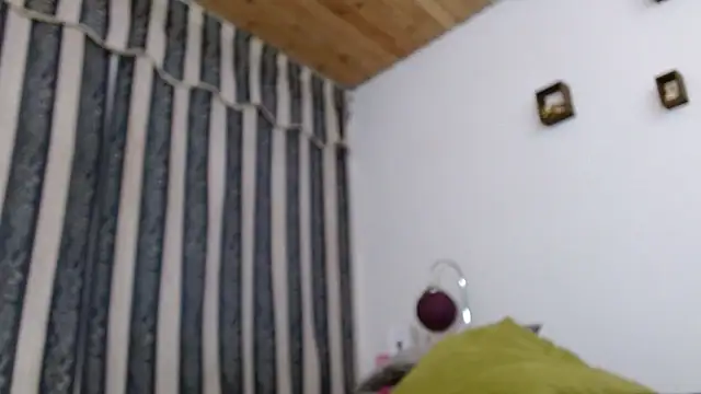 JULYSEX1 online show from September 17, 1:09 pm