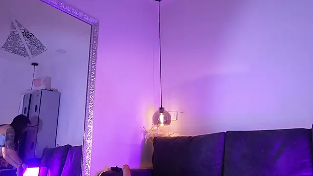 Isabella francoo online show from May 27, 11:51 am