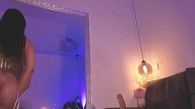 Isabella francoo online show from March 23, 11:49 am