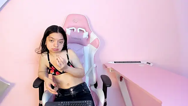 CharlotteMuller online show from December 21, 9:08 pm