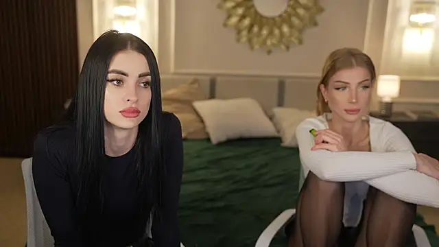 Tina Breeze online show from February 24, 8:46 am