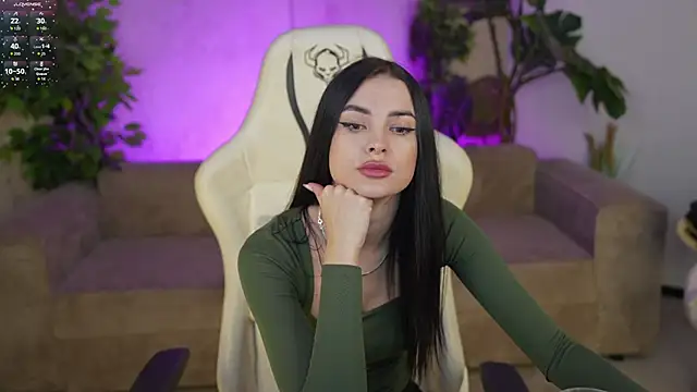 Tina Breeze online show from October 13, 10:40 am