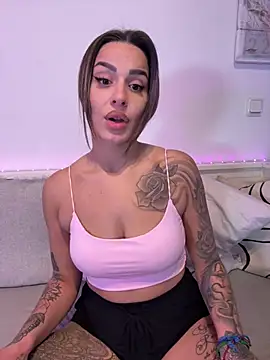 Alisa-Marie online show from February 20, 1:34 pm