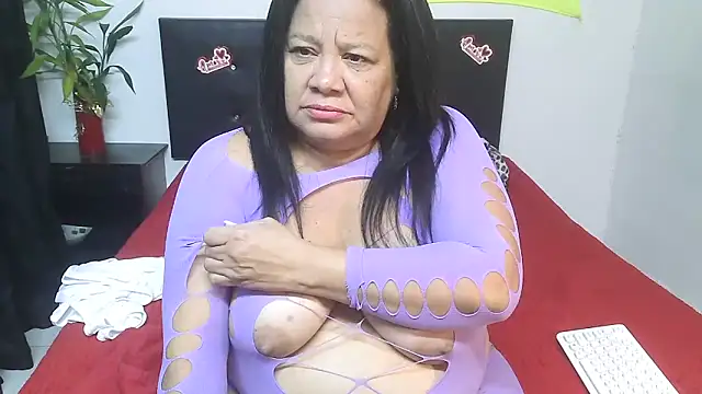 Shanttal0272 online show from February 25, 4:16 pm