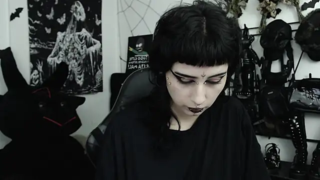 dakota krall   online show from July 24, 3:48 am