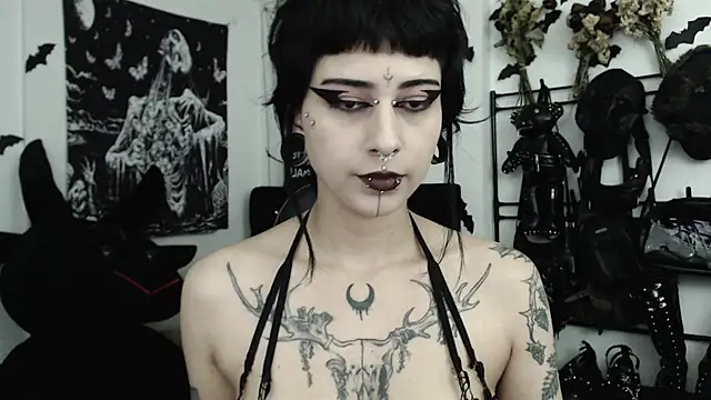 dakota krall   online show from July 25, 3:57 am