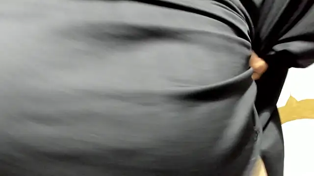 chaymae nah  online show from September 25, 11:02 pm