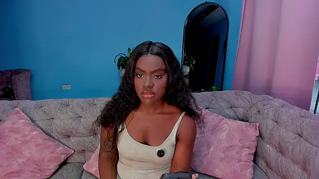 IsabellaBromsS online show from April 15, 10:54 pm