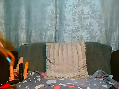 VANESAAMBER23 online show from November 10, 9:32 pm