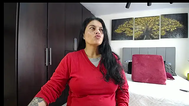 Lust Mom41 online show from February 25, 2:15 pm