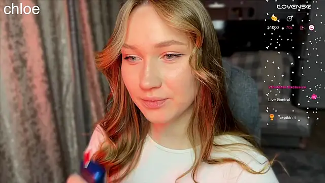 ChloeMillerMeow online show from November 17, 5:24 pm