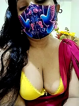 Ameera19 online show from April 15, 9:48 pm