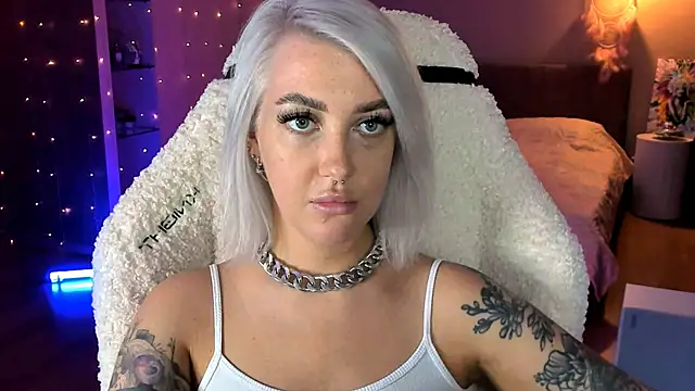 tykioty Miley online show from October 26, 2:01 pm