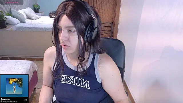 Eli666uwu online show from October 2, 6:02 pm