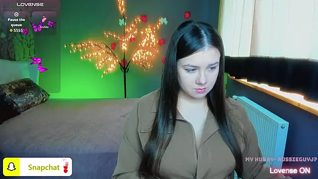 AnettaMilder online show from March 24, 6:41 am