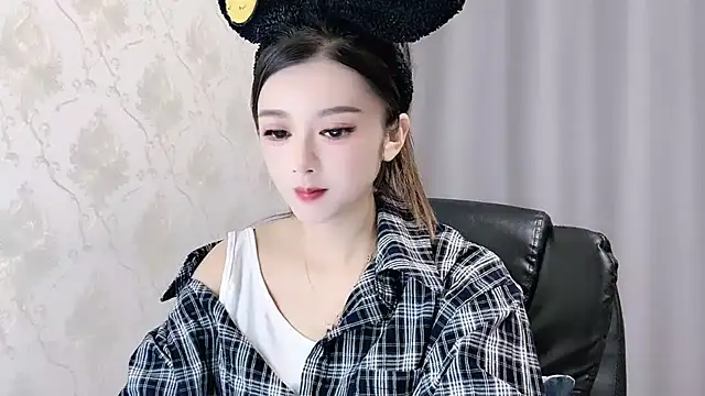 VIWVI online show from October 5, 5:12 am