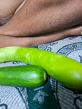 Priya Bong online show from September 19, 1:15 am