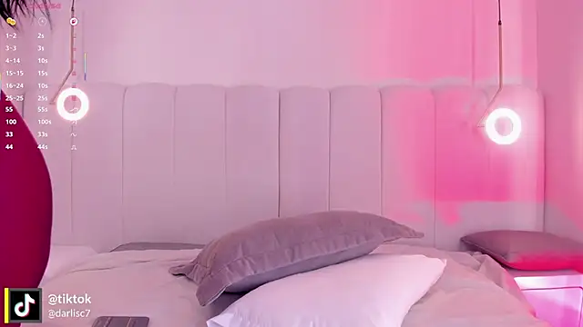  huge boobs ebony online show from October 13, 6:32 pm