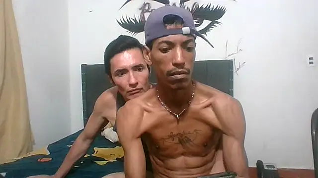 AlbertBigCock online show from May 6, 4:38 am