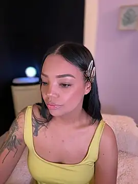 Sara LipsX online show from March 3, 1:33 am