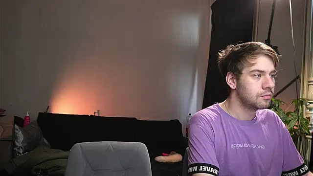 cherrydany online show from September 9, 1:00 pm