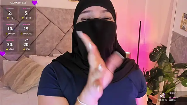 anna-henao online show from October 13, 7:27 pm