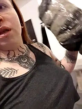 divine eve online show from December 13, 9:54 pm