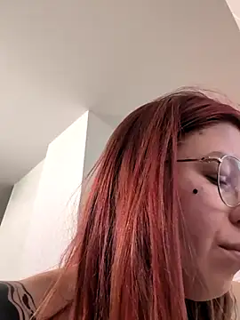 divine eve online show from October 27, 8:25 pm