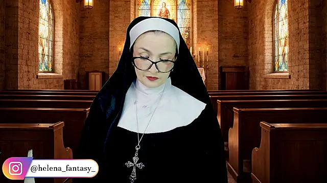 helenas fantasy online show from April 4, 1:37 am