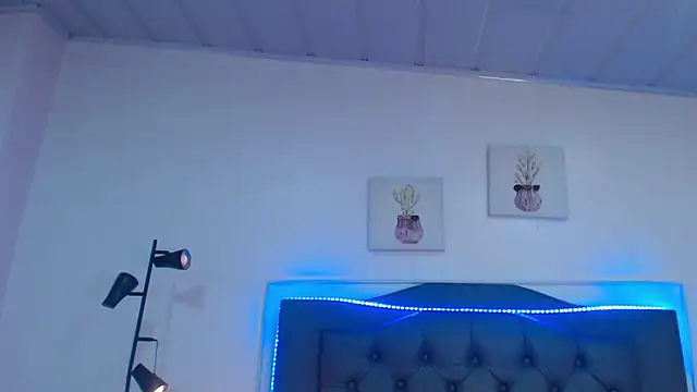 candy lux  online show from October 7, 6:34 pm