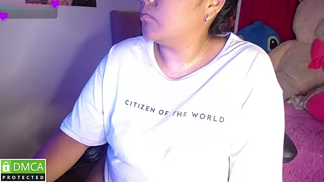 KittyHot20 online show from October 4, 10:58 pm