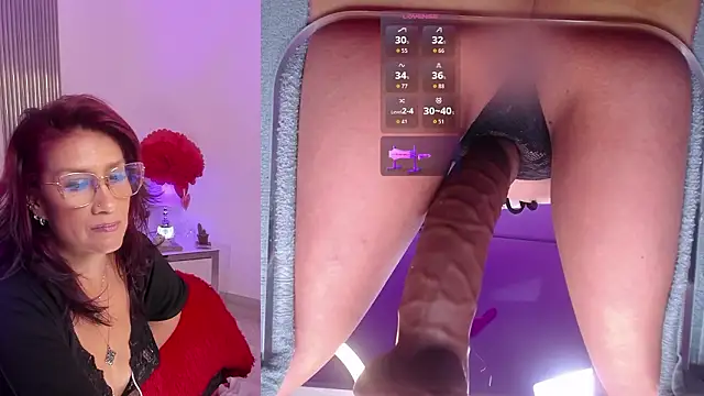 Ahytanna online show from February 14, 9:39 pm