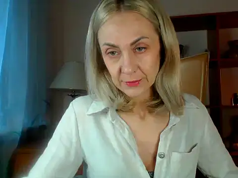 Tanya6547 online show from November 28, 8:50 am