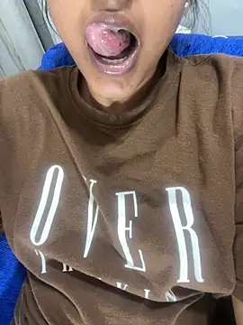 KEEP 010 online show from March 3, 6:25 pm