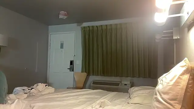 badboybrad11 online show from March 23, 7:58 am