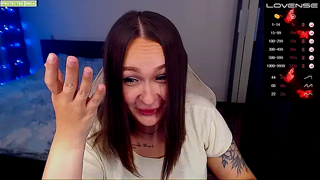 Cutie-Melanie online show from September 18, 2:37 pm