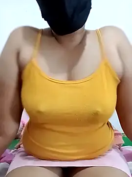 SLZAARA online show from March 5, 3:46 am