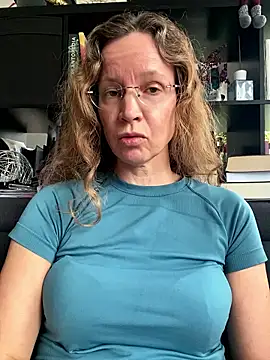 AnnikaRose online show from January 15, 2:01 pm