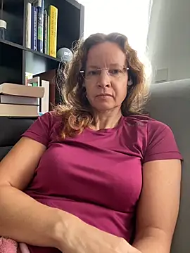 AnnikaRose online show from November 5, 7:02 am