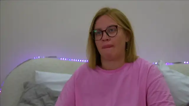 MariaNeumann online show from September 21, 6:39 pm