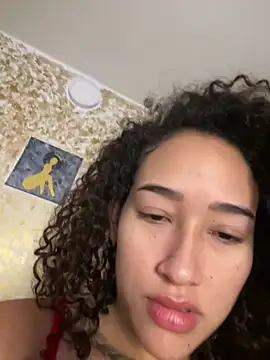 lauren daviss online show from April 30, 6:24 pm