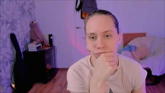 Malinax online show from April 8, 1:35 pm